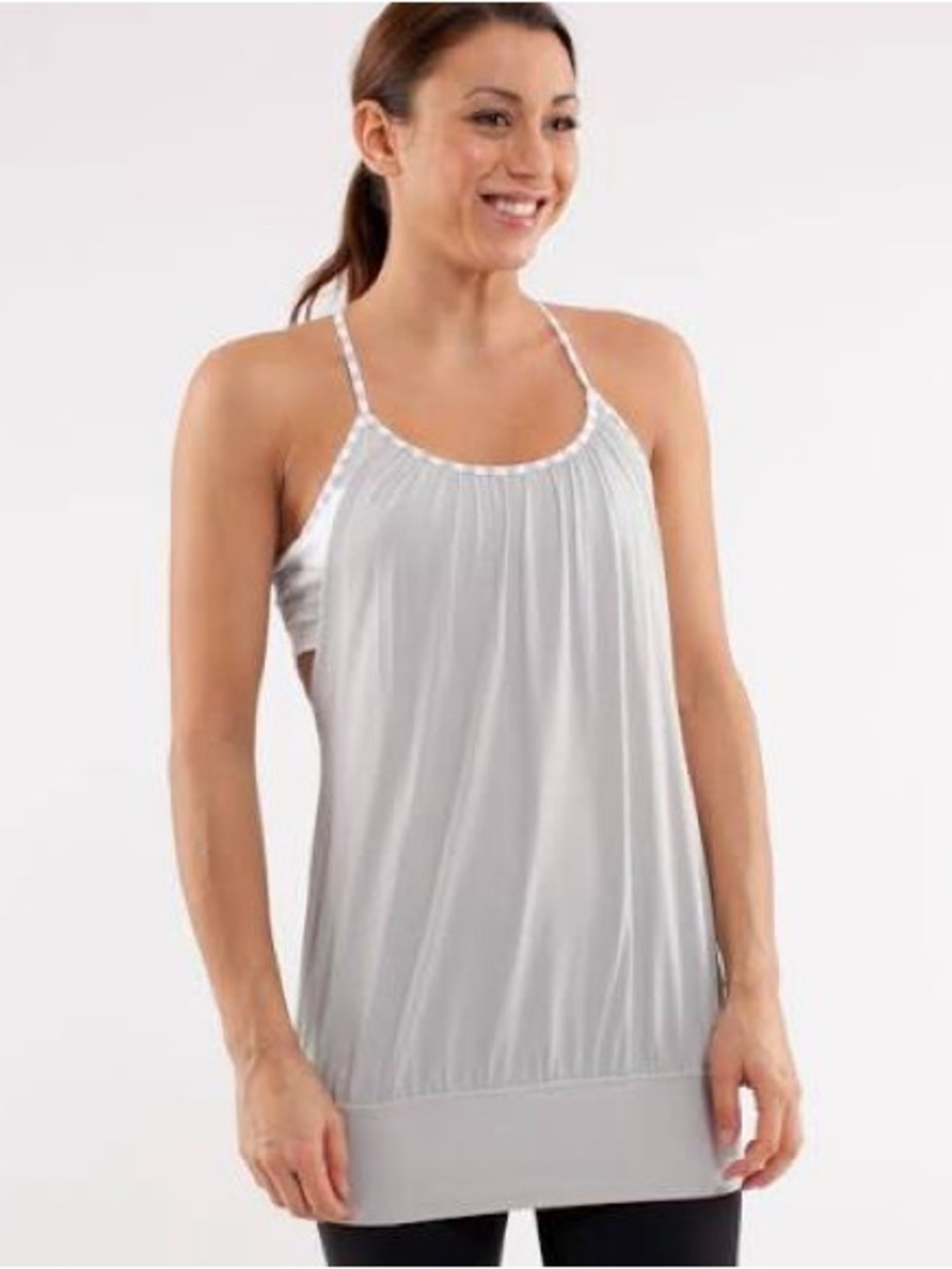 Lululemon No Limit Tank
Silver Spoon / White Wide Bold Multi Stripe Size 6